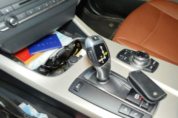Used BMW X3 2011 xDrive28i Leading Model Gear Lever