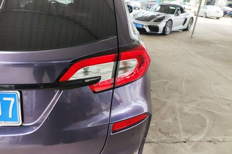 Used Honda Avancier 2017 240TURBO Two-Wheel Drive Premium Edition
