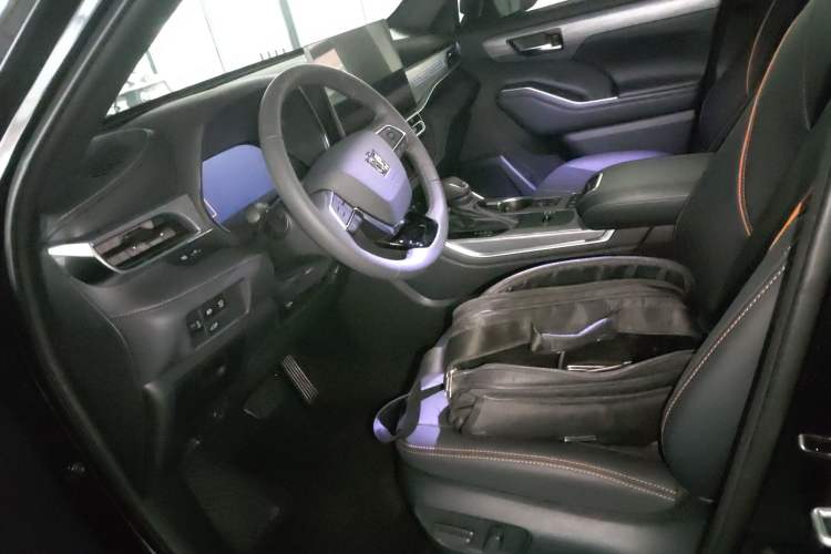 Used Toyota Crown Kluger 2026 Model 2.5L HEV All-Wheel-Drive Prestige Edition Left Front Seat