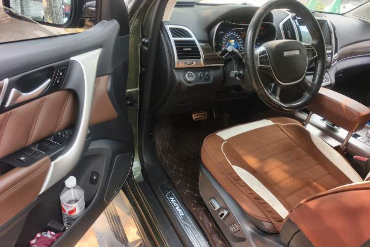 Used Haval H9 2017 2.0T Diesel 4x4 Premium 5-Seater