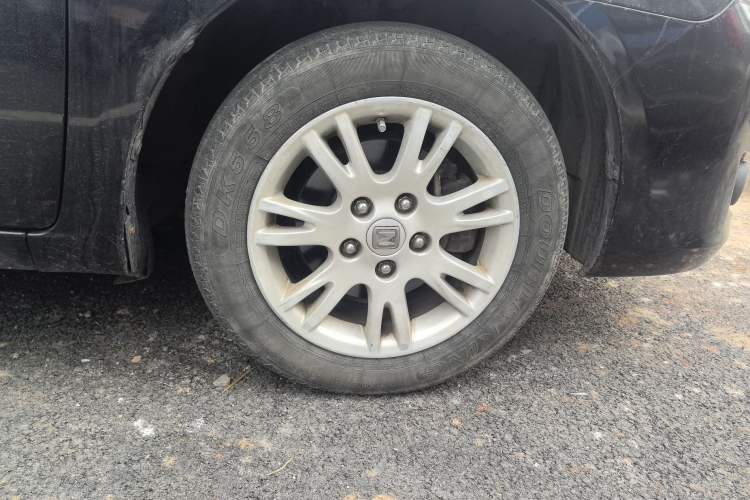 Used Zotye Z300 2012 1.5L Manual Elite Edition