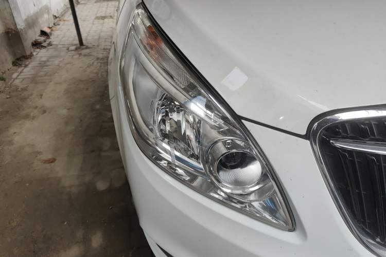 Used Buick GL8 2018 28T Luxury Model China VI Standard