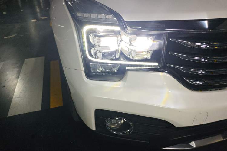 Used GAC Trumpchi GS7 2017 320T Two-Wheel-Drive Luxury Smart Connectivity Model