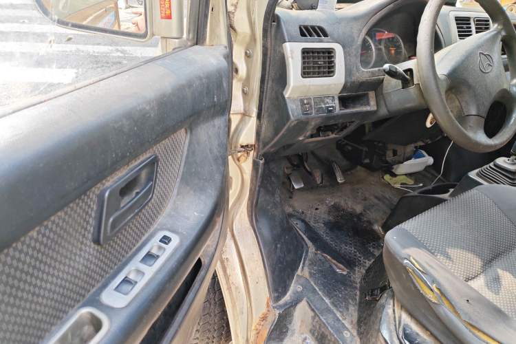 Used CHANGAN KAICHENG Star 9 2015 1.5L Base Version 4G15S Driver Seat