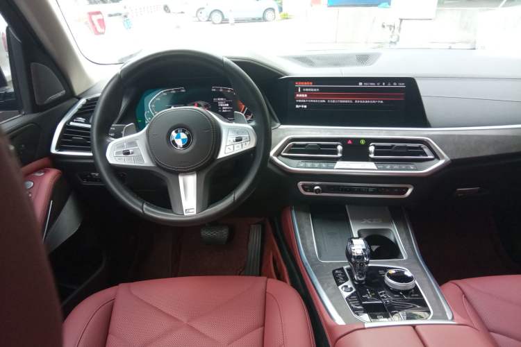 Used BMW X5 2022 Restyled xDrive 30Li Luxury Version M Sport Package