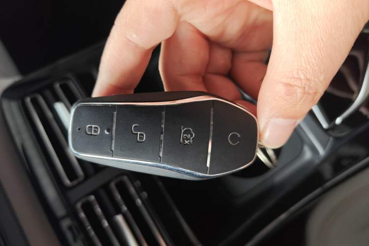 Used BYD Qin PLUS 2024 HONOR Edition DM-i 55KM Leading Model
