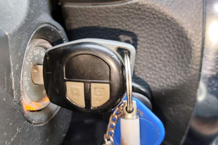 Used Suzuki SX4 2013 1.6L Automatic CoolRide Model Vehicle Key