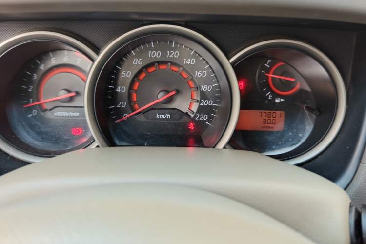 Used Nissan Sylphy 2012 Classic 1.6XE Manual Comfort Edition Instrument Cluster