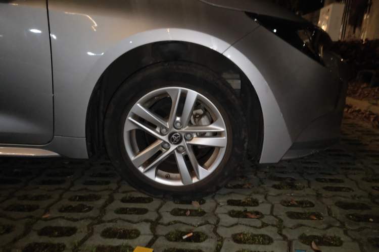 Used Toyota Levin 2021 185T CVT Luxury Edition
