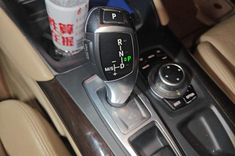 Used BMW X6 2011 xDrive35i
