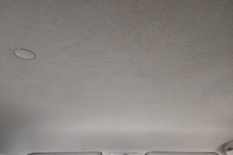 Used Venucia D50 2012 1.6L Manual Comfort Edition