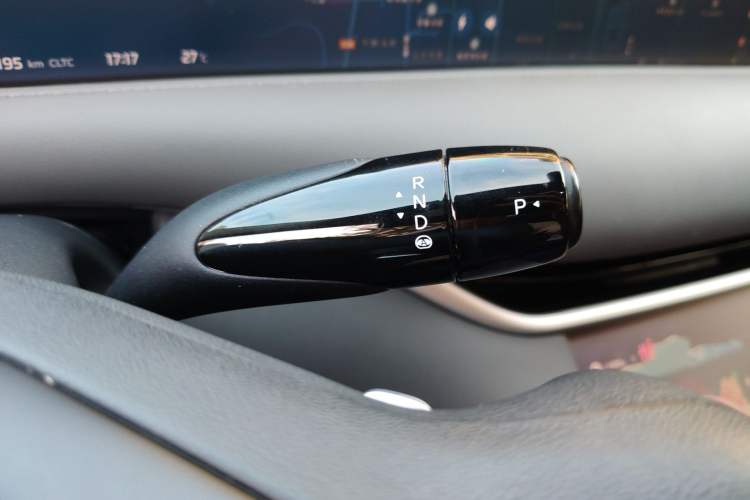 Used IM LS6 2023 Max Standard Edition