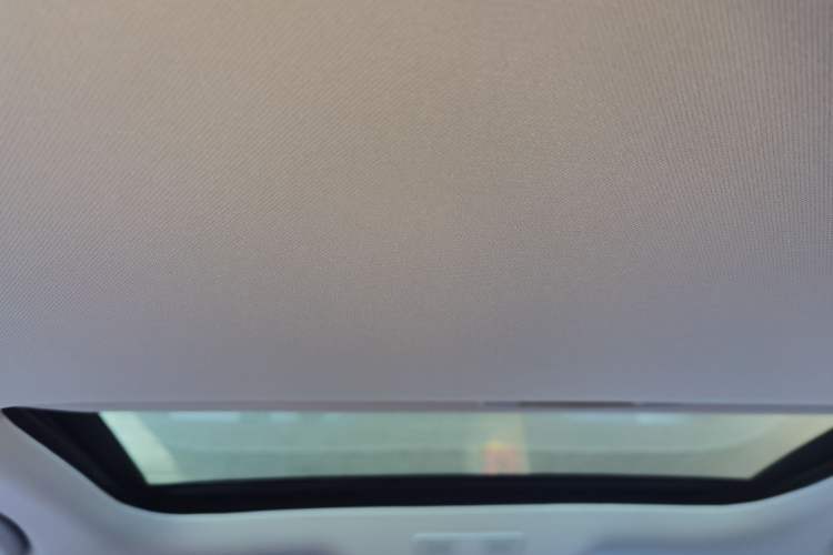 Used Nissan Sylphy 2023 Super Hybrid Electric Drive Ultra-Luxury Model Headliner