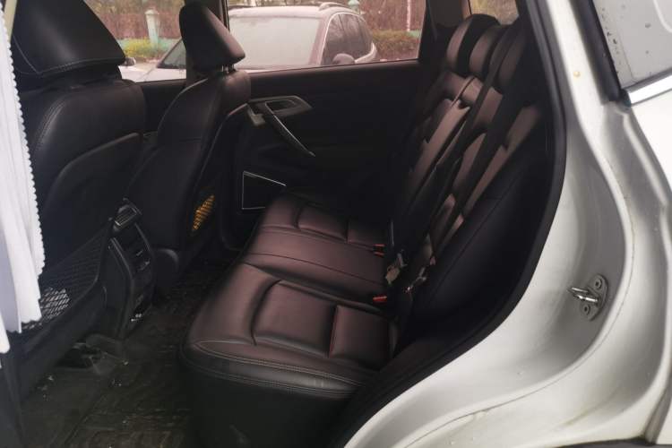 Used Geely Auto Emgrand X7 Sport 2018 1.8TD Automatic Two-Wheel Drive Smart Connect 4G Internet Edition