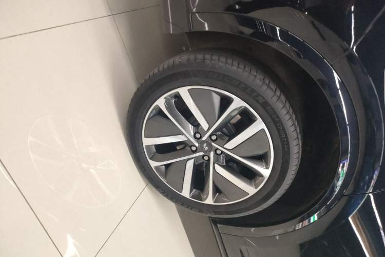 Used Li Auto L9 2022 Max model
