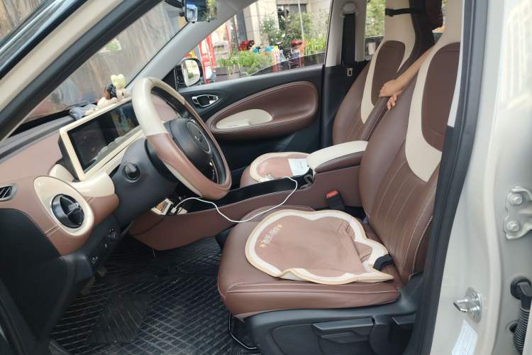 Used Wuling Bingo 2024 333 km Enjoyment Version Left Front Seat