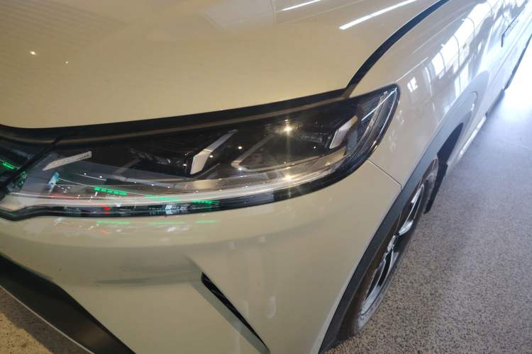 Used BYD Yuan UP 2024 401KM Leading Edition
