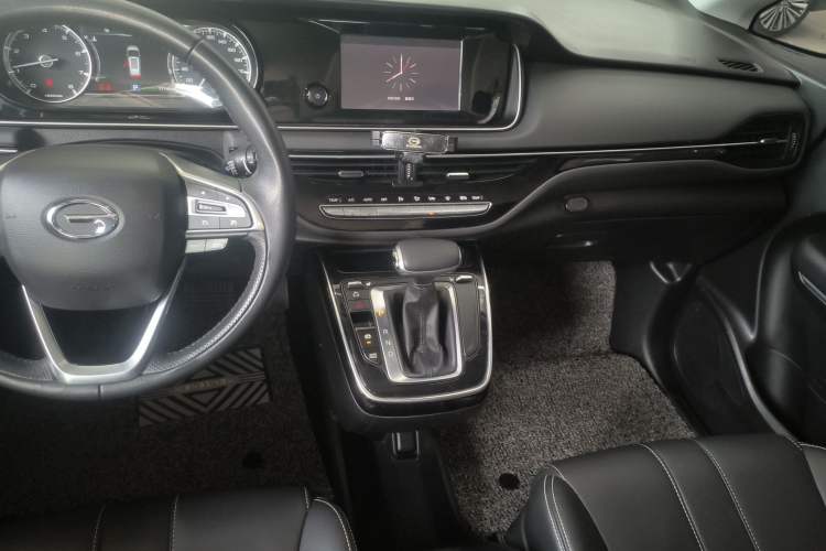 Used GAC Trumpchi M6 2021 270T DCT Luxury Edition (7-seater) Audio And AC Panel