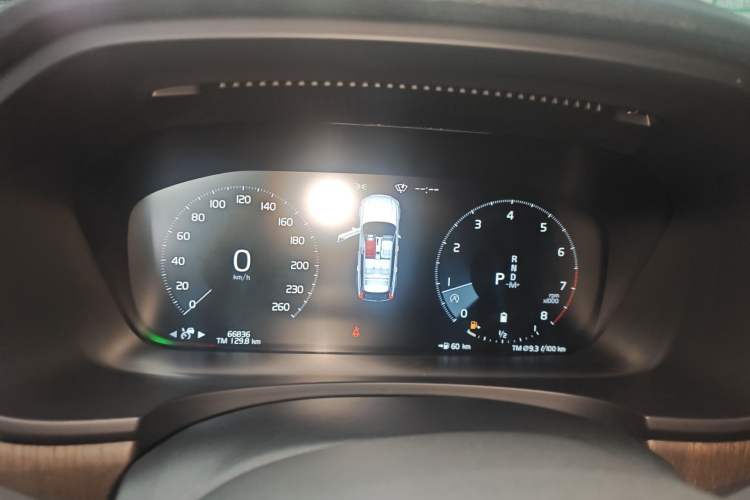 Used Volvo V90 2021 Cross Country B5 AWD Smart Range Edition Instrument Cluster