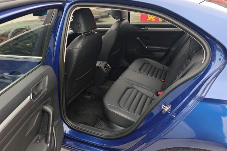 Used Volkswagen Lamando 2021 280TSI DSG Comfort Edition Left Rear Seat