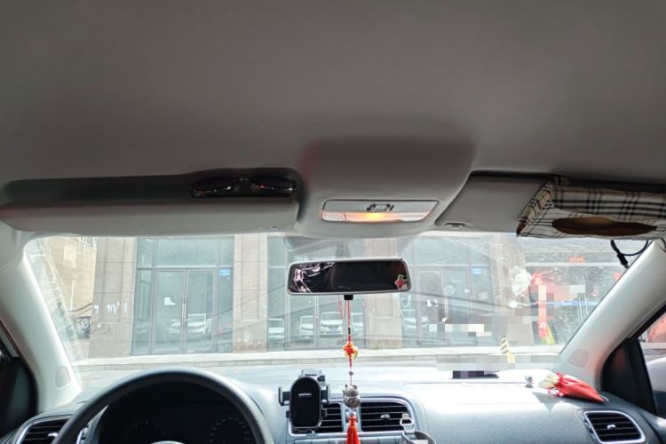 Used Volkswagen Polo 2013 1.4L Automatic Comfort Edition Headliner