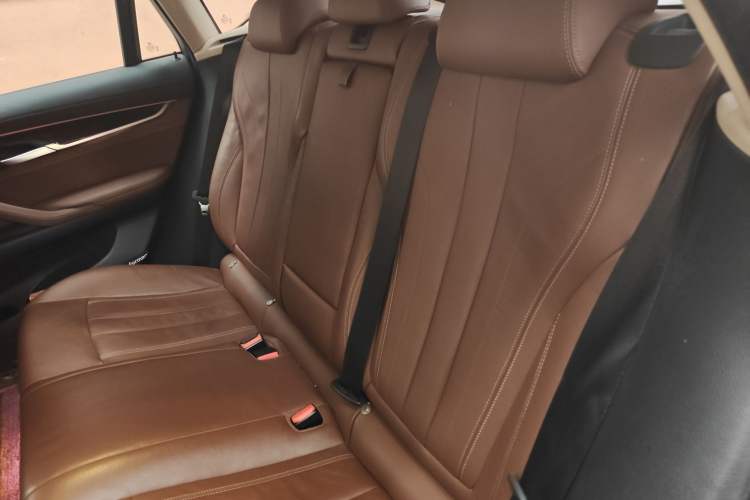 Used BMW X6 2018 xDrive28i
