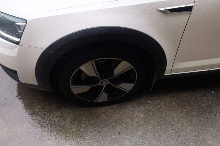 Used Skoda Octavia 2018 Station Wagon TSI280 DSG Luxury Edition
