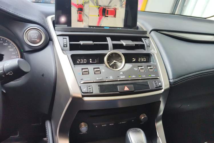 Used Lexus NX 2020 200 Front-Wheel Drive Vmotion Edition China VI Standard
