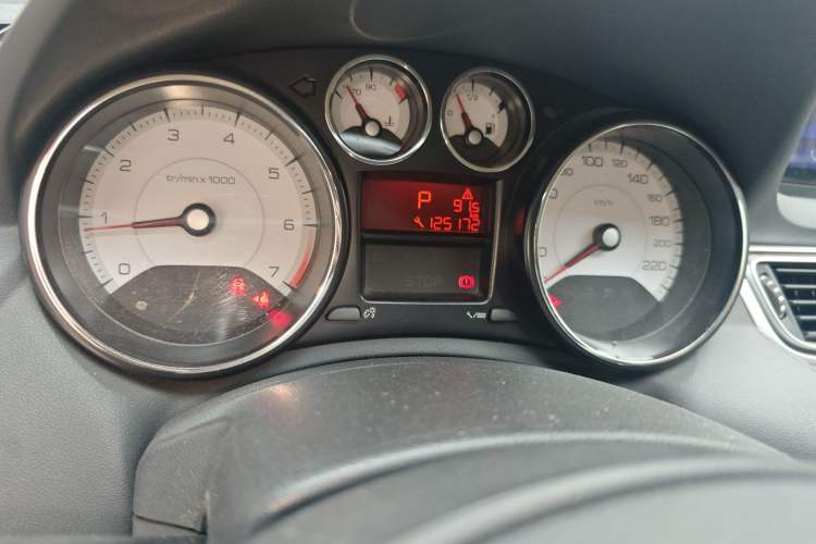 Used Peugeot 308 2013 1.6L Automatic YouShang Model
