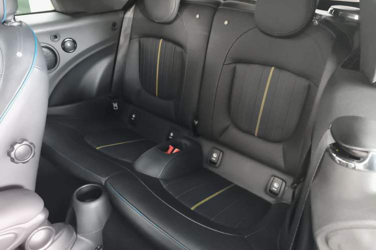 Used MINI 2021 2.0T COOPER S CABRIO Sidewalk
