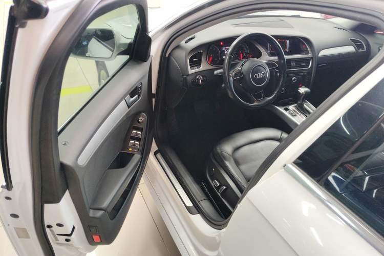 Used Audi A4L 2015 35 TFSI Automatic Standard Model