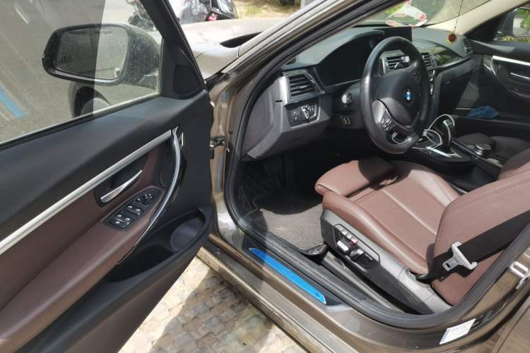 Used BMW 3 Series 2018 320Li Leading Luxury Package Driver Seat