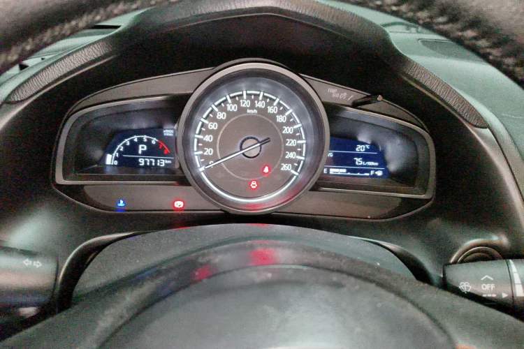 Used Mazda Mazda 3 Axela 2017 Sedan 1.5L Automatic Luxury Model China VI Standard