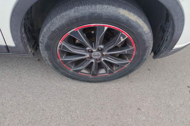 Used Dongfeng Fengdu MX5 2016 2.0L Automatic Flagship Edition
