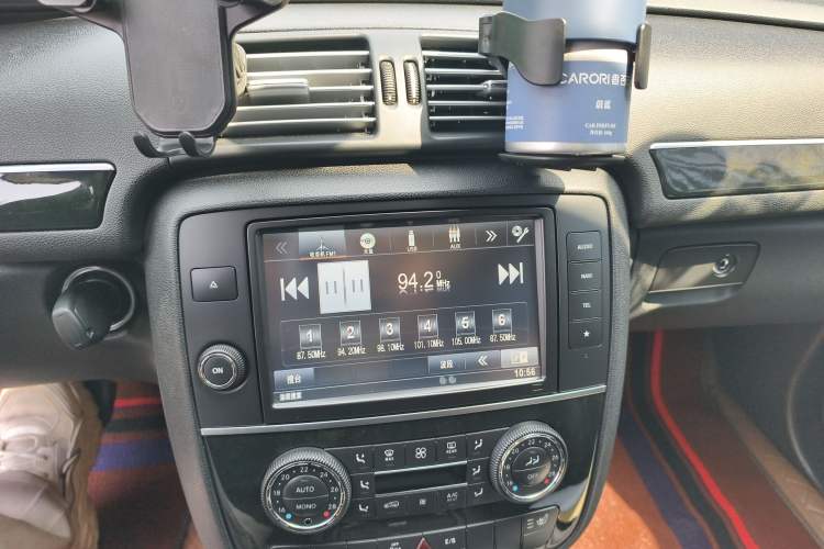 Used Mercedes-Benz R-Class 2017 R 320 4MATIC Business Edition Prestige Model