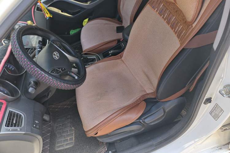 Used Hyundai Elantra (5th Generation / Langdong) 2016 1.6L Automatic Smart Version Left Front Seat