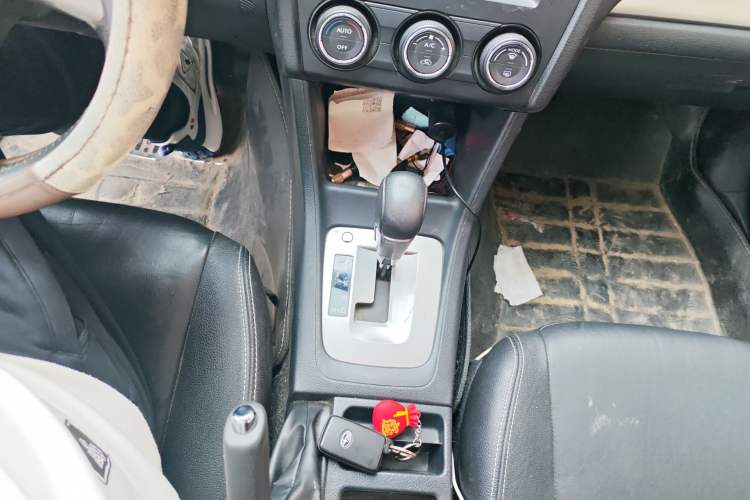 Used Subaru XV 2014 2.0i Luxury Navigation Edition