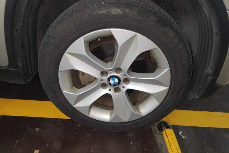 Used BMW X6 2011 xDrive35i
