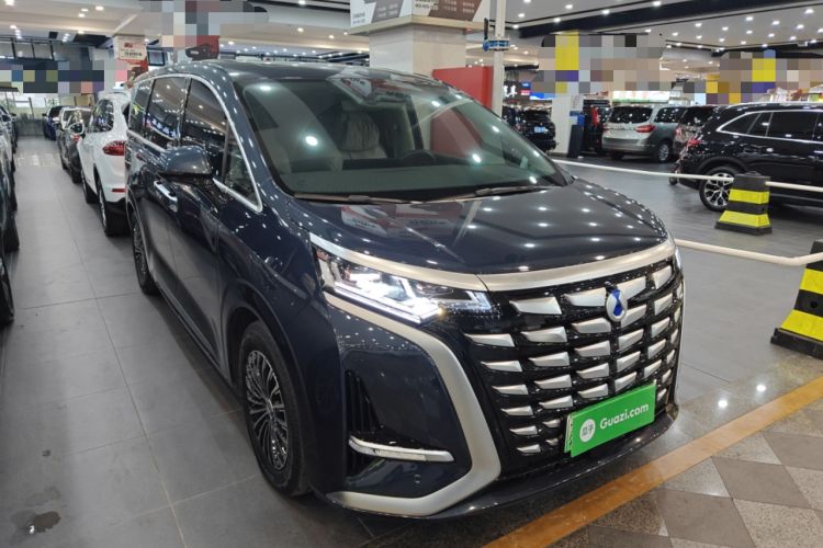 Used Denza D9 2022 DM-i 970 Four-Wheel Drive Prestige Model
