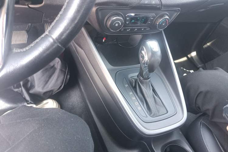 Used Ford Escort 2019 Revised Version 1.5L Automatic Enjoyment Type China VI Standard Gear Lever