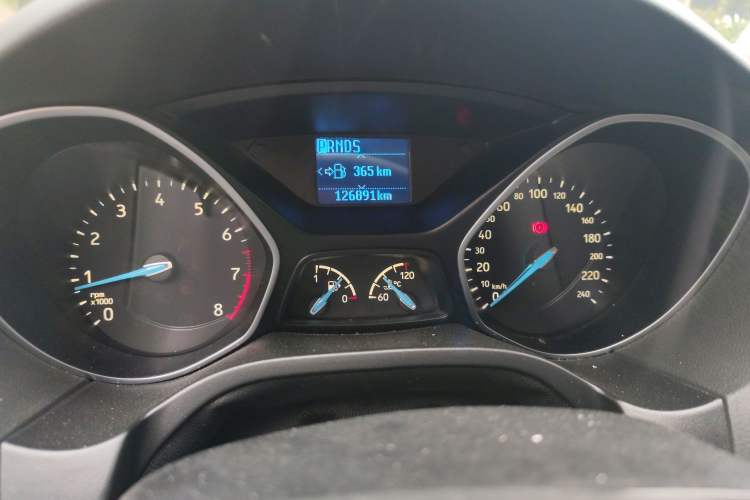 Used Ford Focus 2015 Hatchback EcoBoost 125 Automatic Supreme Style Edition