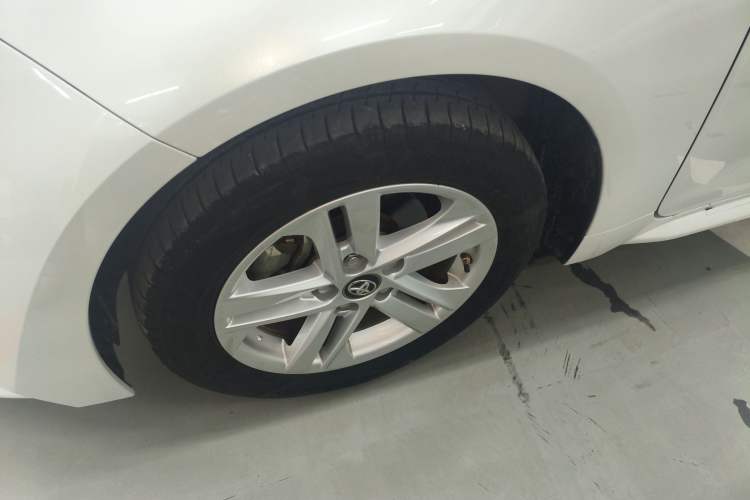 Used Toyota Levin 2021 185T CVT Luxury Edition Left Front Wheel Hub