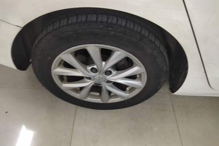 Used Roewe i5 2019 1.5L Automatic 4G Connected Linghao Edition
