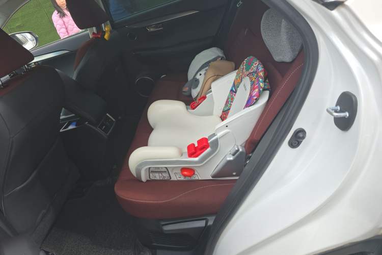 Used Lexus NX 2015 200 Front-Wheel Drive X-Trail SE Edition