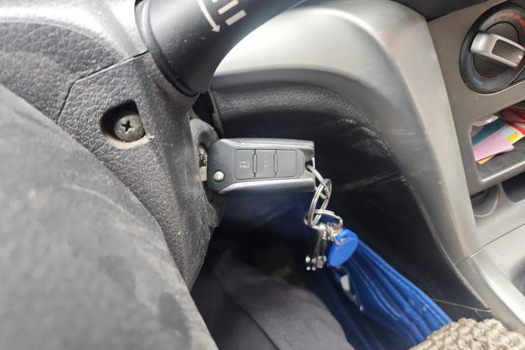 Used Venucia T70 2015 2.0L Manual RuiXiang Edition
