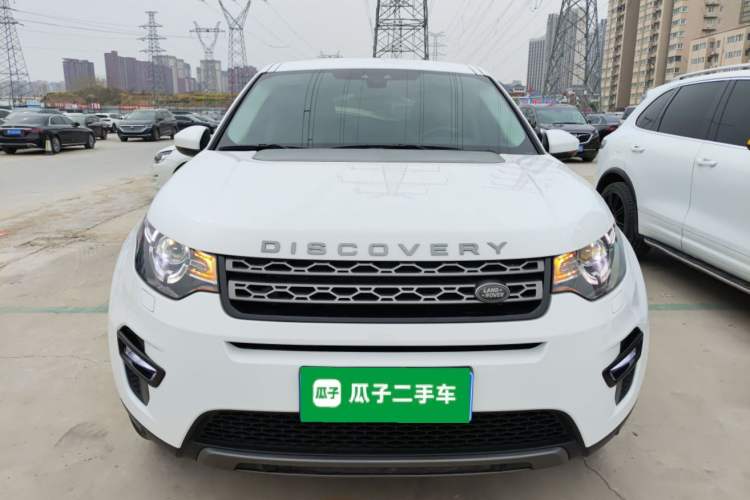 Used Land Rover Discovery Sport 2019 240 PS SE Version China VI Standard Front