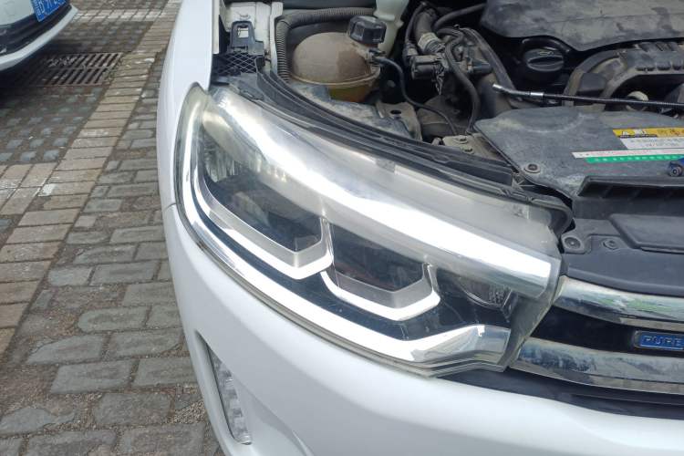 Used Citroen C3-XR 2017 230THP Automatic Pioneer Model Right Front Headlight