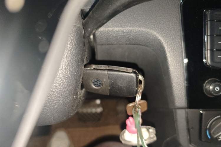 Used Volkswagen Santana 2017 Haval H9 1.6L Automatic Comfort Edition