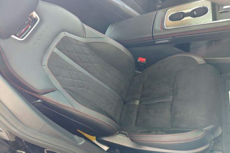 Used Mazda EZ-6 2025 Extended-Range 200 Zhizun Sport Edition