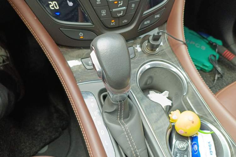 Used Buick Envision 2014 28T Four-Wheel Drive Elite Model Gear Lever